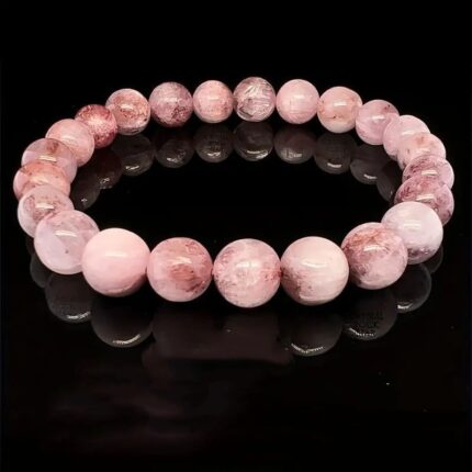 I braccialetti di perline sono adatti sia agli uomini che alle donne