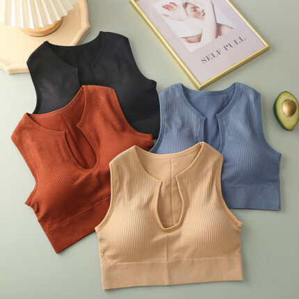 Nuovo set di intimo sportivo senza cuciture per donna